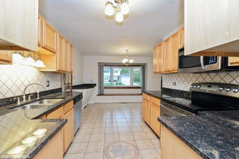 2660 Sparta Ct, Olympia Fields, IL 60461 photo 2