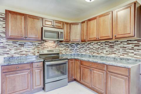 1913 Roberta Ln, Champaign, IL 61821 photo 7