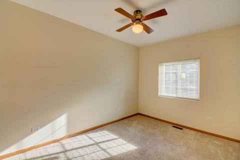 2003 Jeffrey Ln, Elgin, IL 60123 photo 18