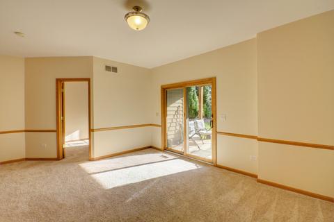 2003 Jeffrey Ln, Elgin, IL 60123 photo 16