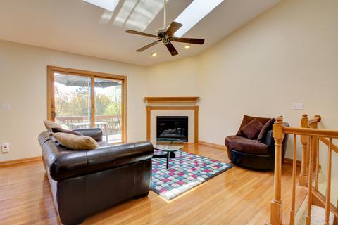 2003 Jeffrey Ln, Elgin, IL 60123 photo 3