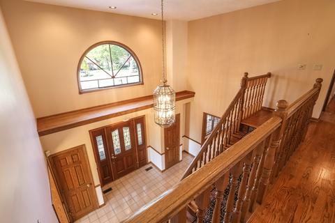 7 Cove Ct, Burr Ridge, IL 60527 photo 21