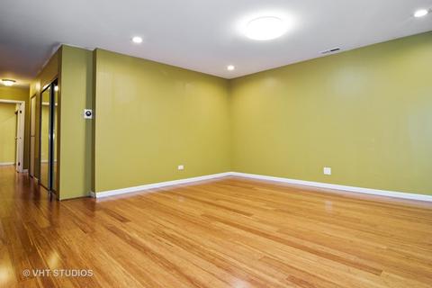 1675 Bedford Rd, Hoffman Estates, IL 60169 photo 4