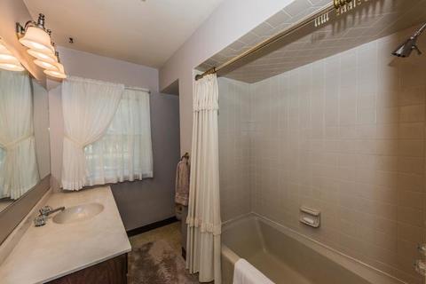 1650 E Chicago St, Elgin, IL 60120 photo 30