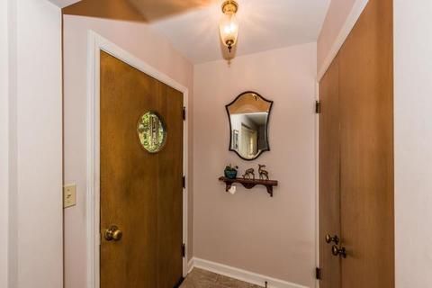 1650 E Chicago St, Elgin, IL 60120 photo 9