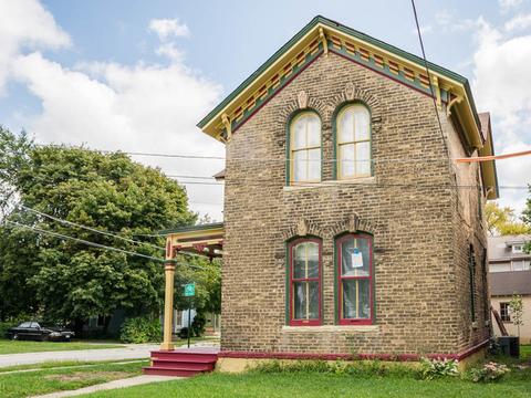 471 Douglas Ave, Elgin, IL 60120 photo 2