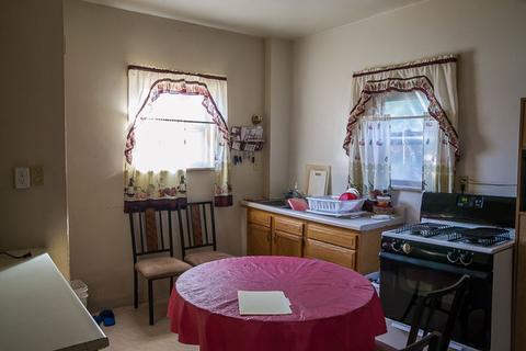 471 Douglas Ave, Elgin, IL 60120 photo 8