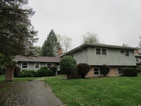 1527 N Gary Ave, Wheaton, IL 60187 photo 1