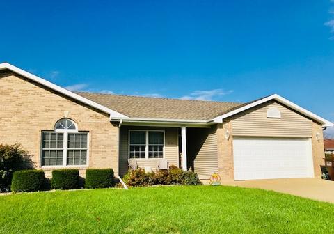 185 E Adams St, Manteno, IL 60950 photo 1
