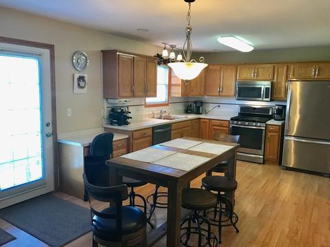 185 E Adams St, Manteno, IL 60950 photo 3
