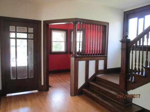 91 S Jackson St, Elgin, IL 60123 photo 7