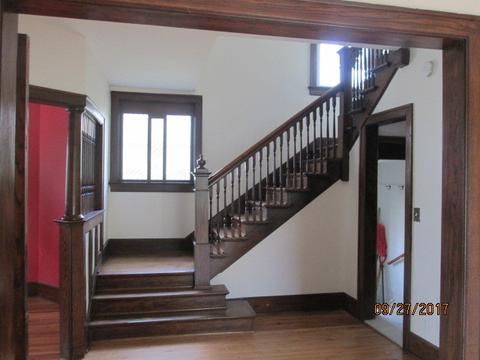 91 S Jackson St, Elgin, IL 60123 photo 9