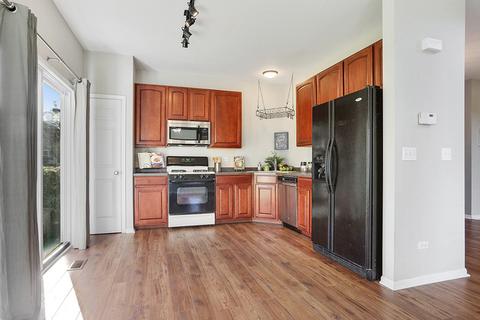 17512 Gilbert Dr, Lockport, IL 60441 photo 5