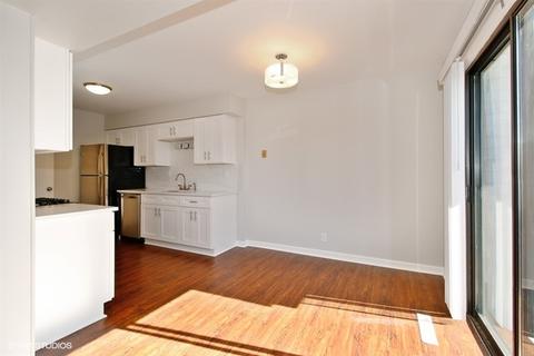 258 Circlegate Rd, New Lenox, IL 60451 photo 8
