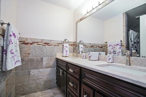 1400 Brookside Dr, Hoffman Estates, IL 60169 photo 9
