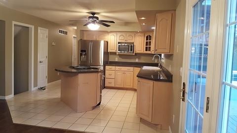 7 Dover Dr, Spring Valley, IL 61362 photo 4