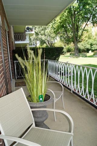 200 Deborah Ln #1A, Wheeling, IL 60090 photo 17