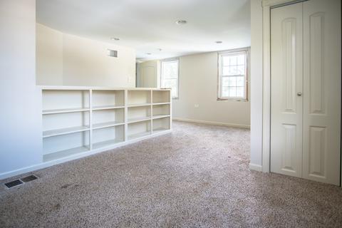 314 Maple Ln, Hillside, IL 60162 photo 3
