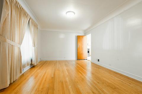 8101 S Eberhart Ave, Chicago, IL 60619 photo 6