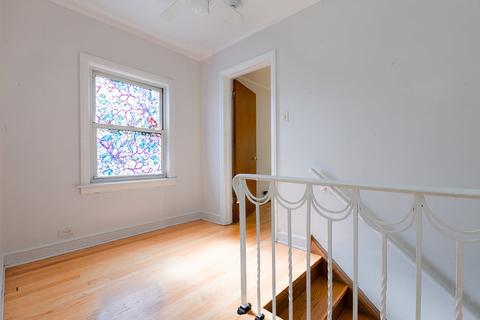 8101 S Eberhart Ave, Chicago, IL 60619 photo 17