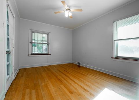 8101 S Eberhart Ave, Chicago, IL 60619 photo 21
