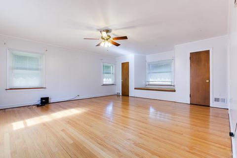 8101 S Eberhart Ave, Chicago, IL 60619 photo 25