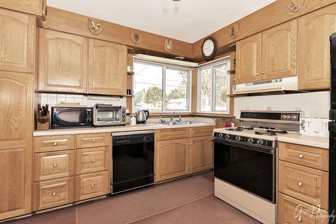 710 Center St, Mchenry, IL 60050 photo 3