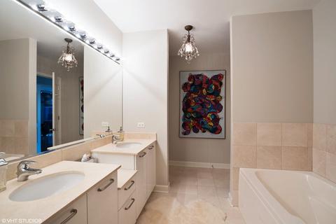 450 E Waterside Dr #2011, Chicago, IL 60601 photo 14