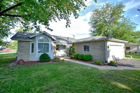 645 N Highview Ave, Addison, IL 60101 photo 1