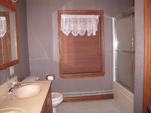 306 E Scott St, Tuscola, IL 61953 photo 24