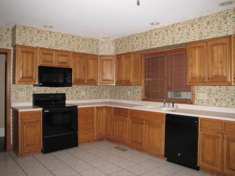 306 E Scott St, Tuscola, IL 61953 photo 15