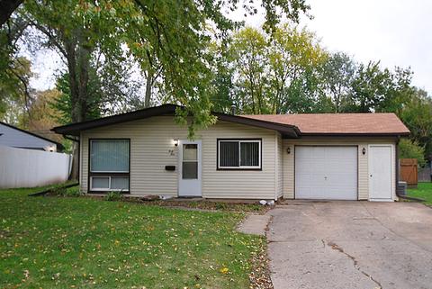44 Hampton Rd, Montgomery, IL 60538 photo 1