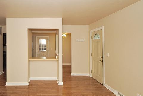 44 Hampton Rd, Montgomery, IL 60538 photo 9