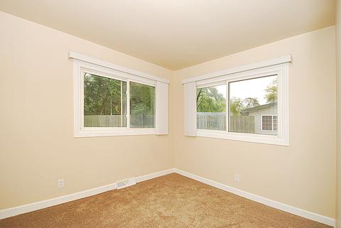 44 Hampton Rd, Montgomery, IL 60538 photo 13
