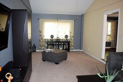 318 Macgregor Rd, Lockport, IL 60441 photo 13