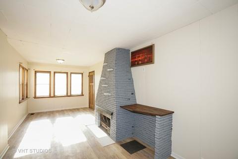 609 Binder St, Aurora, IL 60505 photo 4