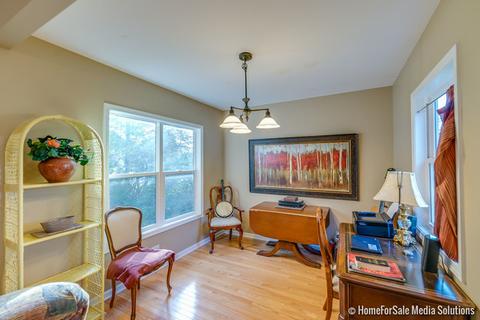 1503 Hill Ave, Wheaton, IL 60187 photo 2