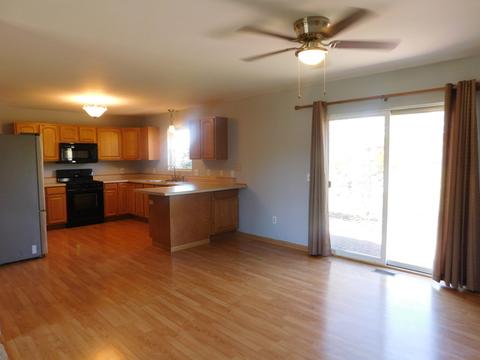 415 Wimbleton Trl, Mchenry, IL 60050 photo 6
