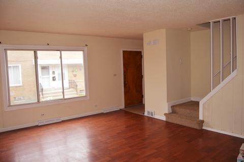 1468 Willow Ave, Des Plaines, IL 60016 photo 3