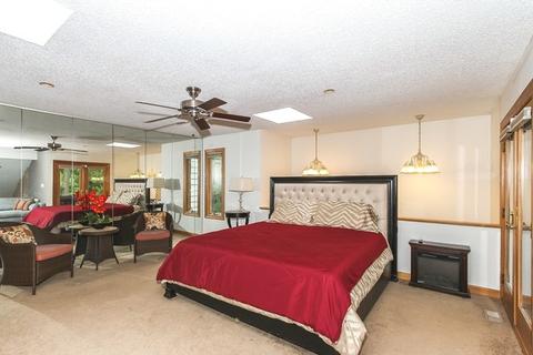 795 Rosedale Ave, Roselle, IL 60172 photo 13
