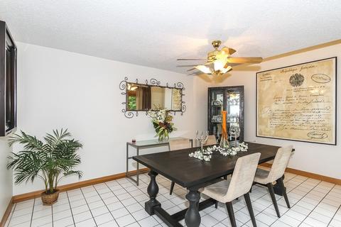 795 Rosedale Ave, Roselle, IL 60172 photo 12