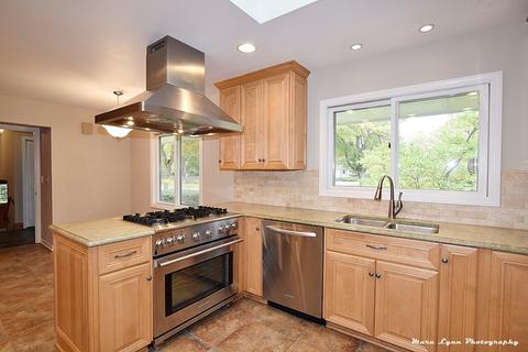 365 Cobblestone Dr, Aurora, IL 60506 photo 14