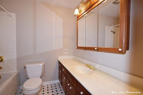 365 Cobblestone Dr, Aurora, IL 60506 photo 26