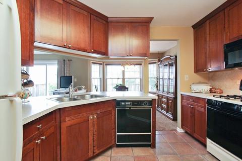 705 W Highgoal Dr, Wheeling, IL 60090 photo 5