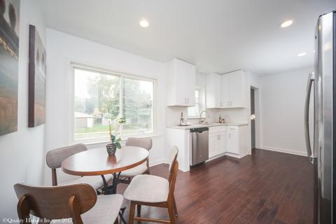 7801 S Champlain Ave, Chicago, IL 60619 photo 10