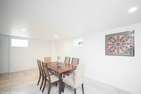 7801 S Champlain Ave, Chicago, IL 60619 photo 17