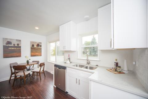 7801 S Champlain Ave, Chicago, IL 60619 photo 11
