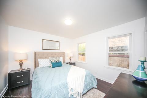 7801 S Champlain Ave, Chicago, IL 60619 photo 12