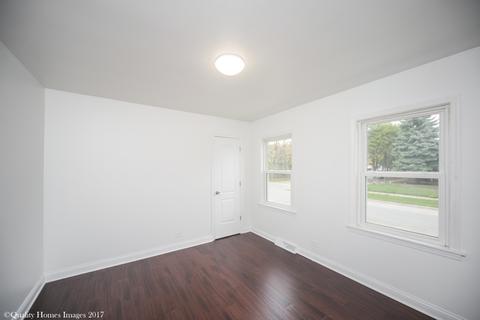 7801 S Champlain Ave, Chicago, IL 60619 photo 13