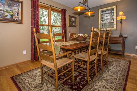 2405 Harbor Ct, Aurora, IL 60504 photo 9